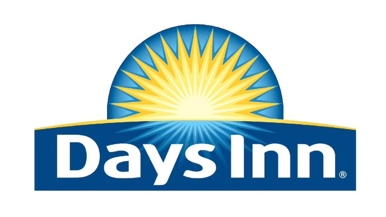 Days Inn By Wyndham Brooklyn Eastern Parkway ニューヨーク エクステリア 写真