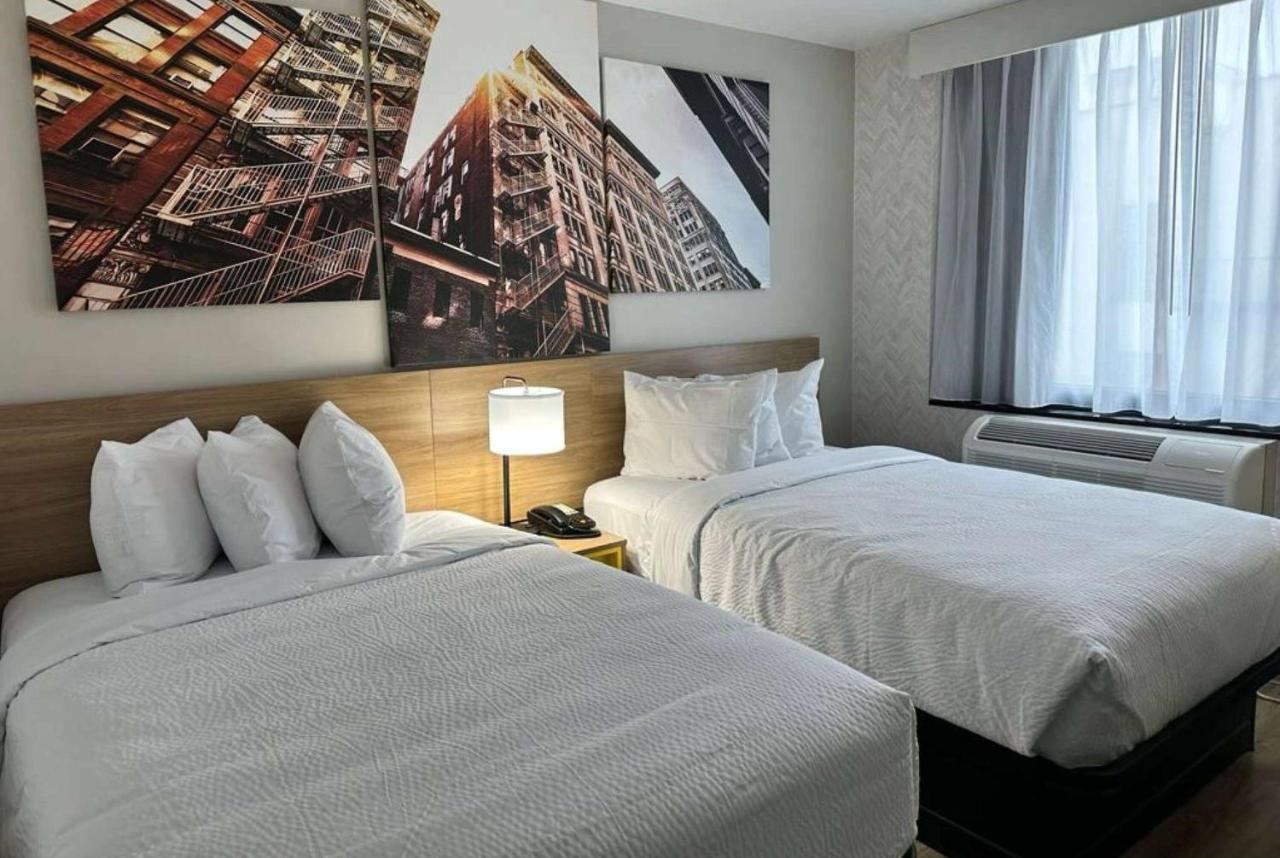 Days Inn By Wyndham Brooklyn Eastern Parkway ニューヨーク エクステリア 写真